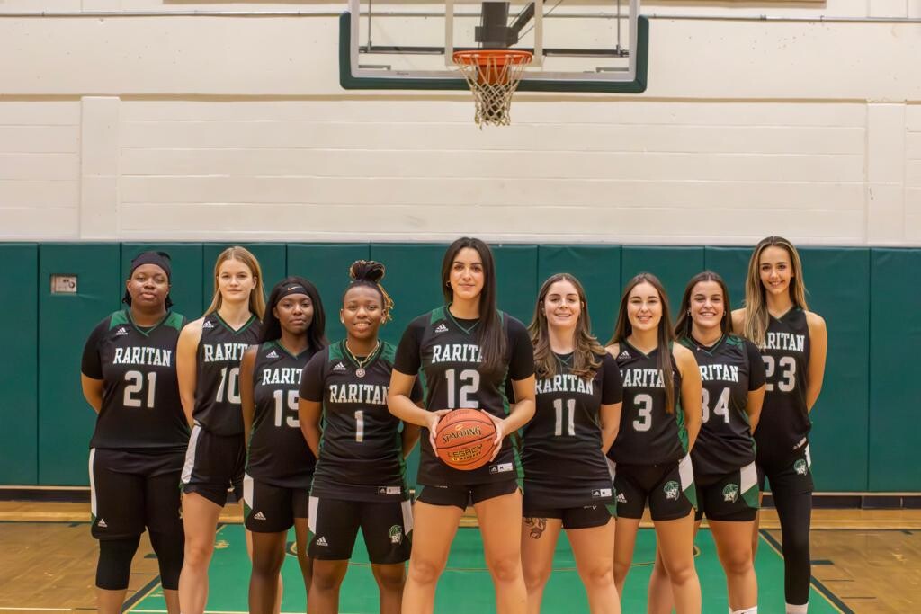 RVCC women's basketball team lineup in 2024