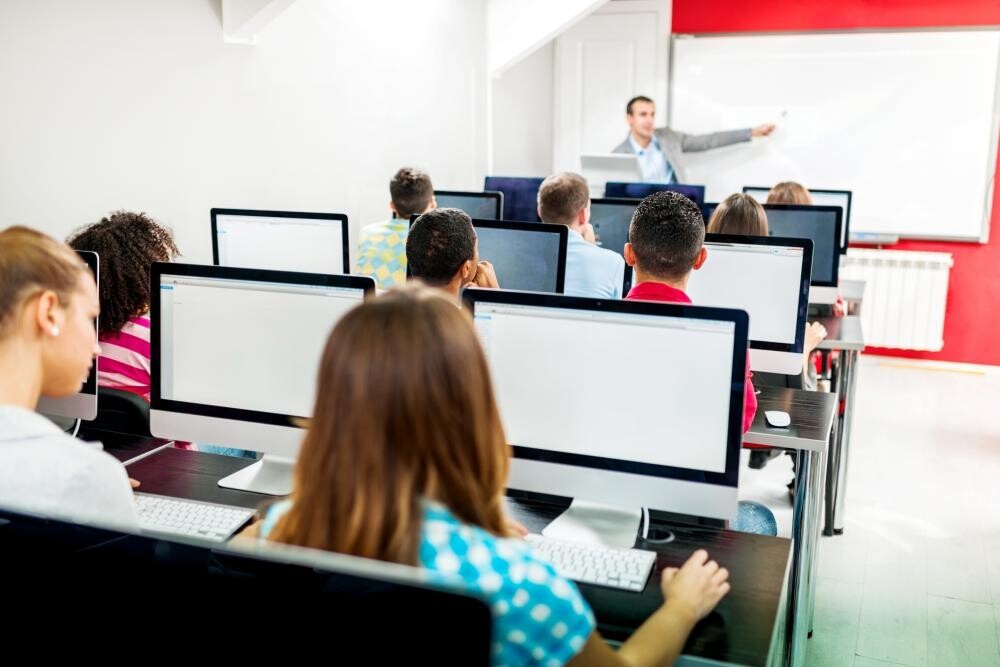 students from the back in computer lab