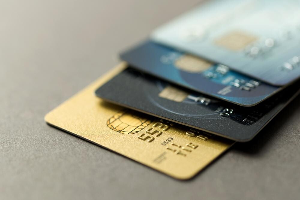 close up view of 4 credit cards