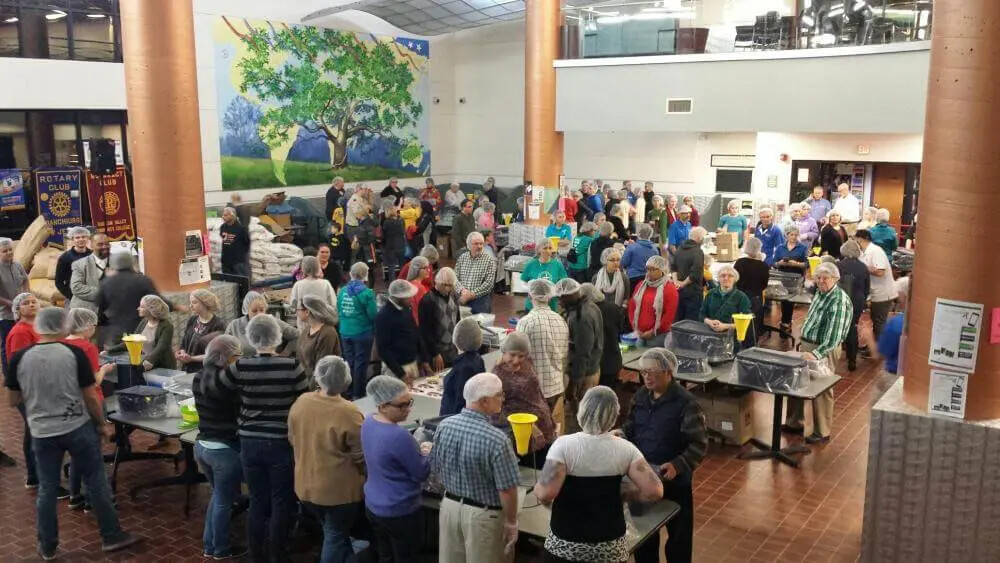 rotaract meals packing