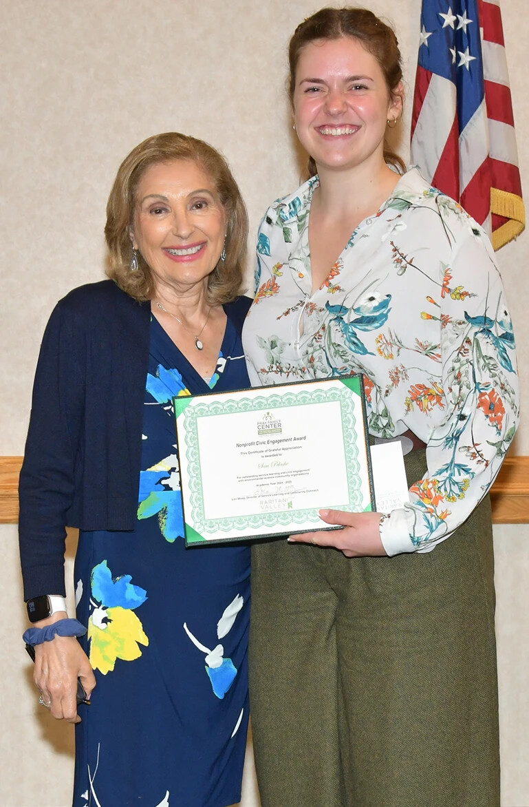 Lori Moog and Sari Pehnke