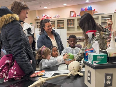 children going science experiments