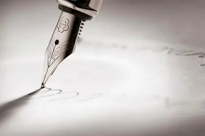 fountain pen writing signature