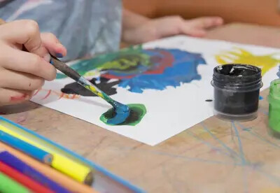 kids tempera painting