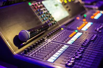 sound controller with microphone