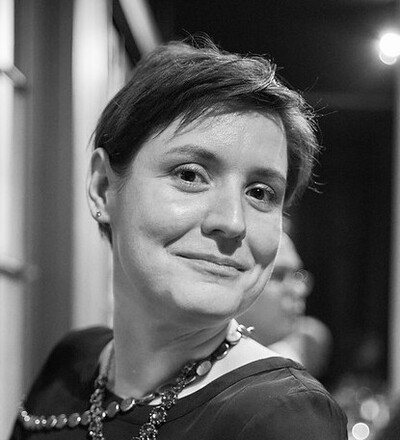 black and white photo of alexa offenhauer