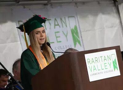 barbara kania at podium