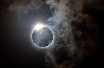 Diamond ring effect in eclipse