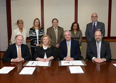 RVCC-Rider signing ceremony group photo