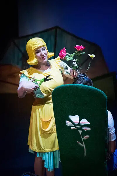 the boy who grew flowers