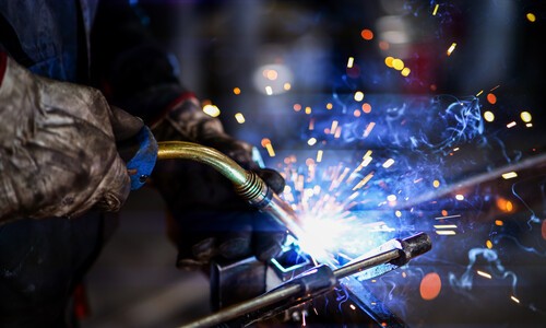 welding with sparks