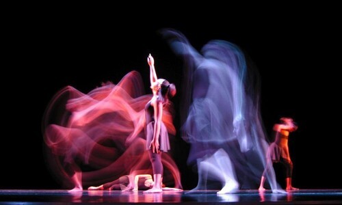 contemporary dance in motion