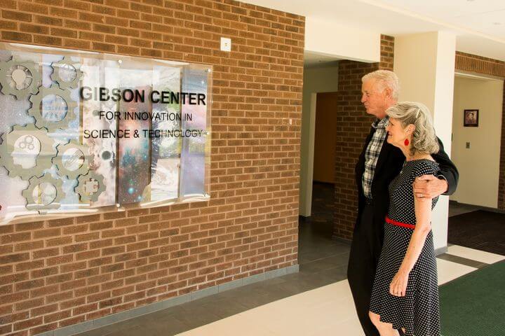 Local Philanthropists Donate $500,000 to RVCC Foundation for STEM Programs
