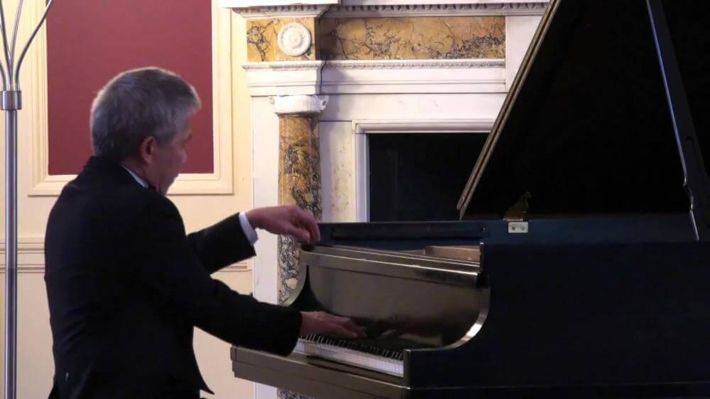 Cellist, Pianist to Perform at RVCC