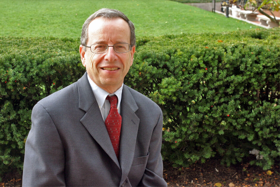 Columbia University Professor to Speak at RVCC on Non-Fake News