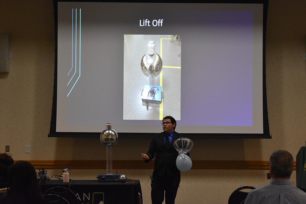 Honors College Students Present Independent Study Capstone Course Projects