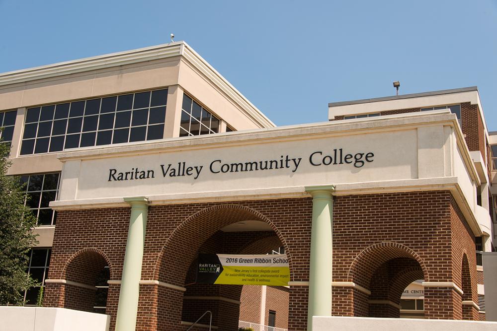 Wise Re-elected Chair of College's Board of Trustees