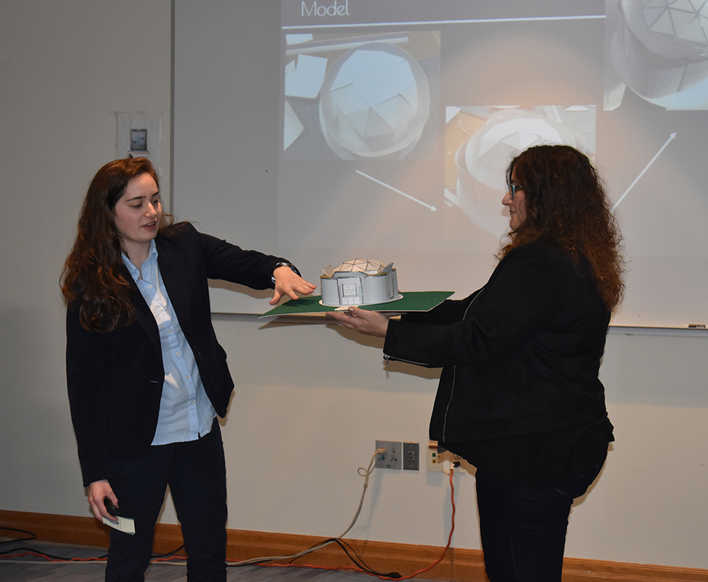 Symposium Features Honors College Independent Study Projects