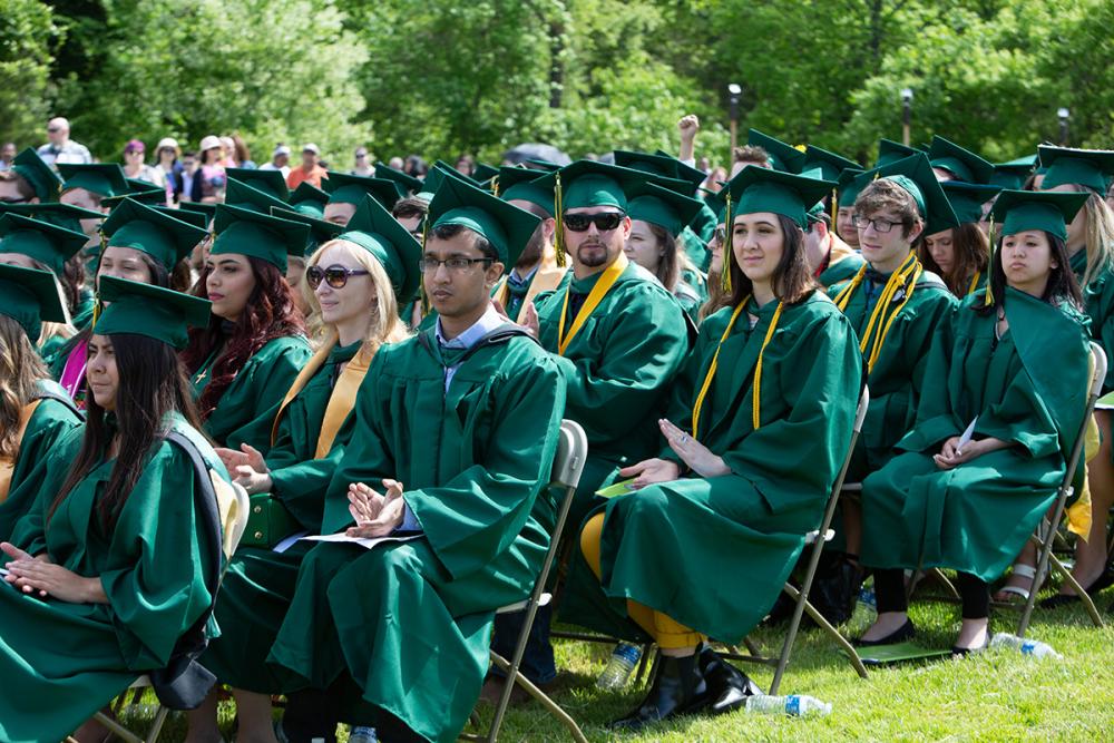 Nominations for Distinguished Alumni Award Sought