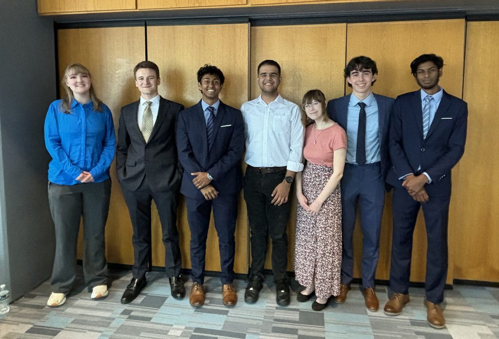 Honors College Students Present Independent Study Capstone Projects