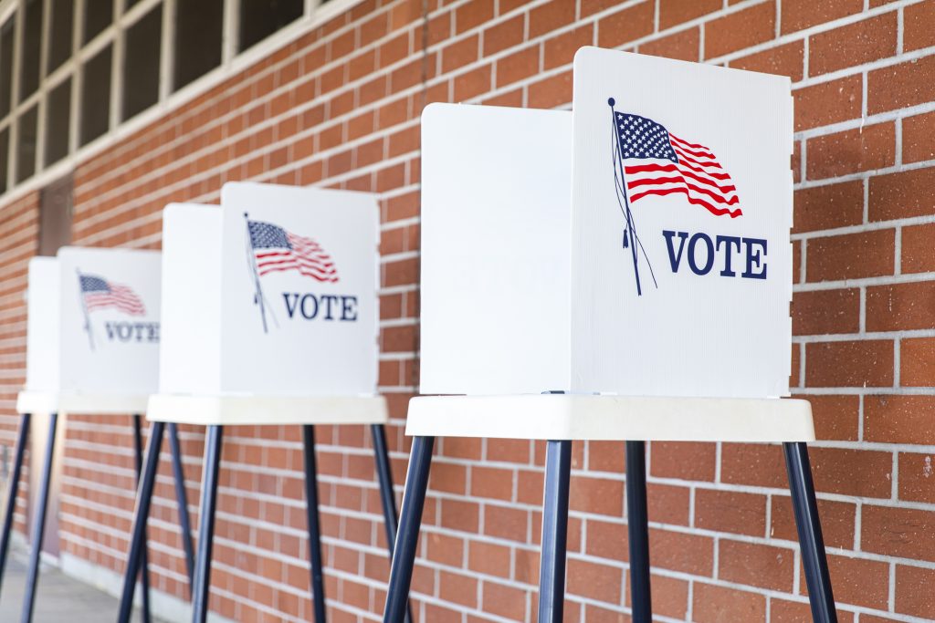 Students to Serve as Volunteer Poll Workers Through College’s Service Learning Program