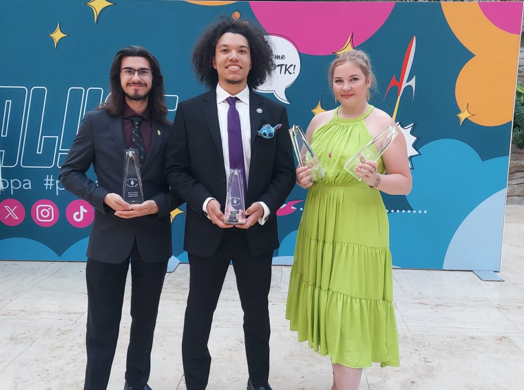 Honor Society Receives Awards at Regional, International Conventions