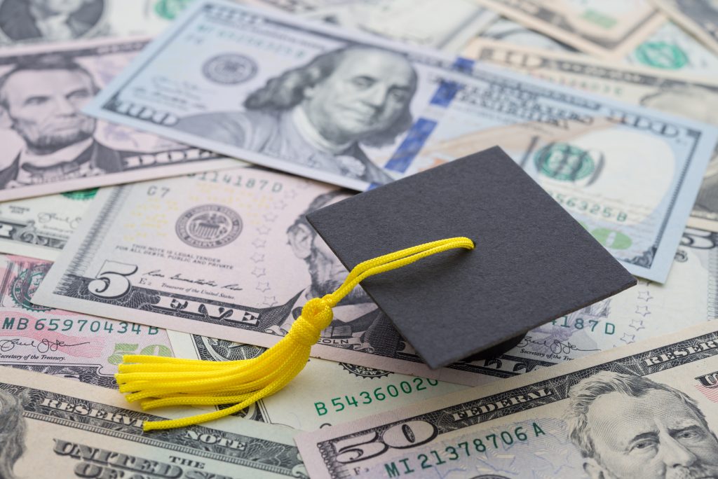 WalletHub: Best Personal Loans for Students