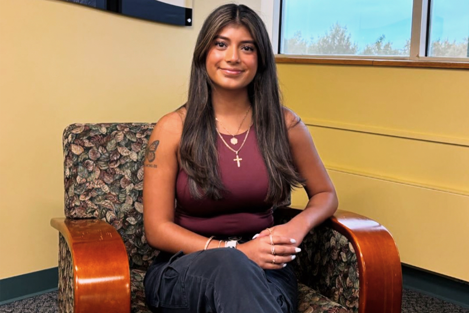 Meet Esmeralda Ochoa: An Inspiring First-Generation College Student at RVCC