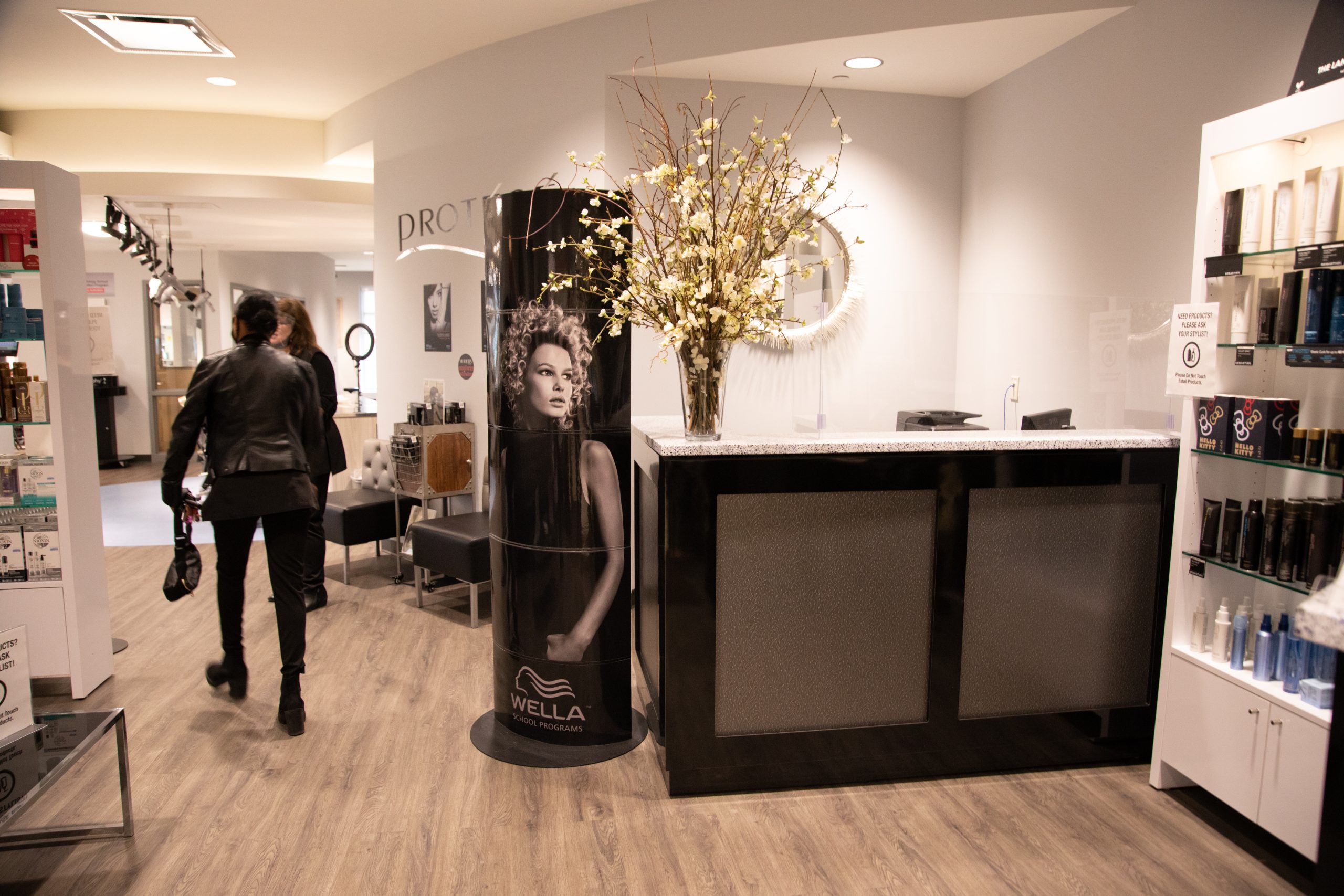 6.8.5_Beauty Salon-hero
