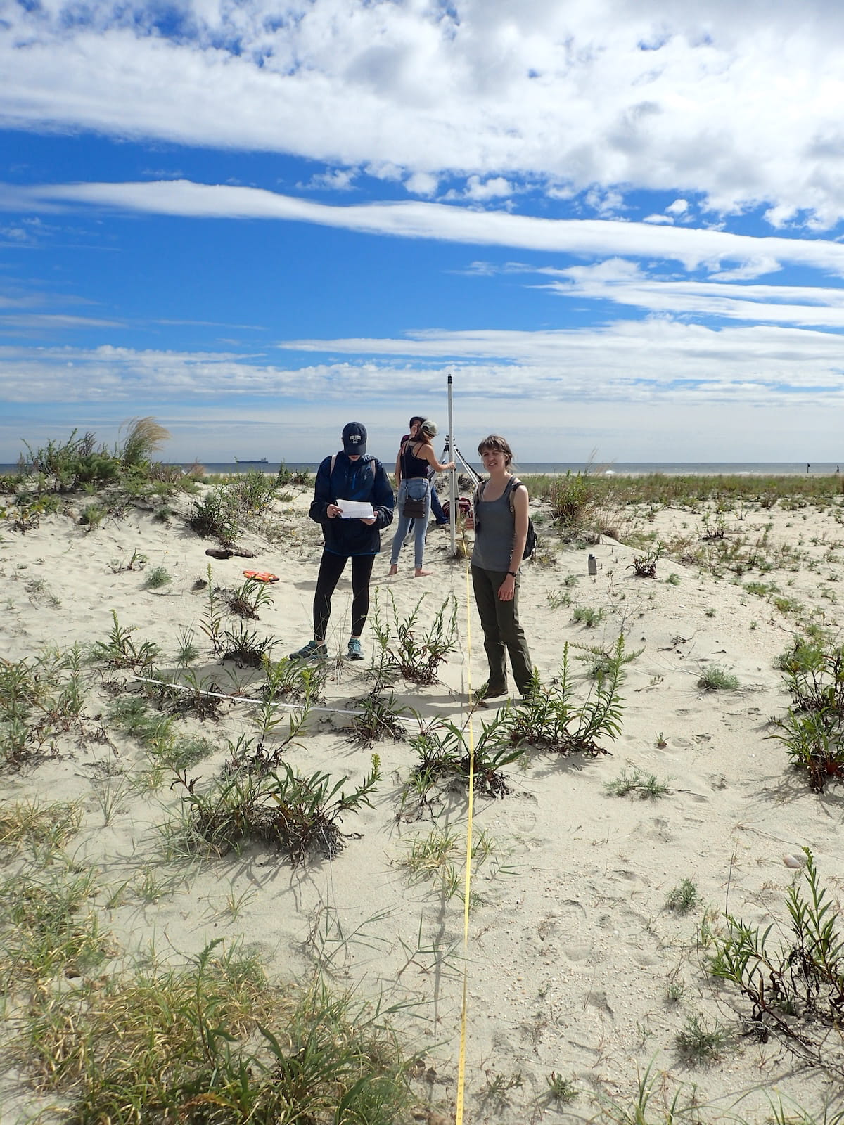 rvcc ces coastal interns at the beach