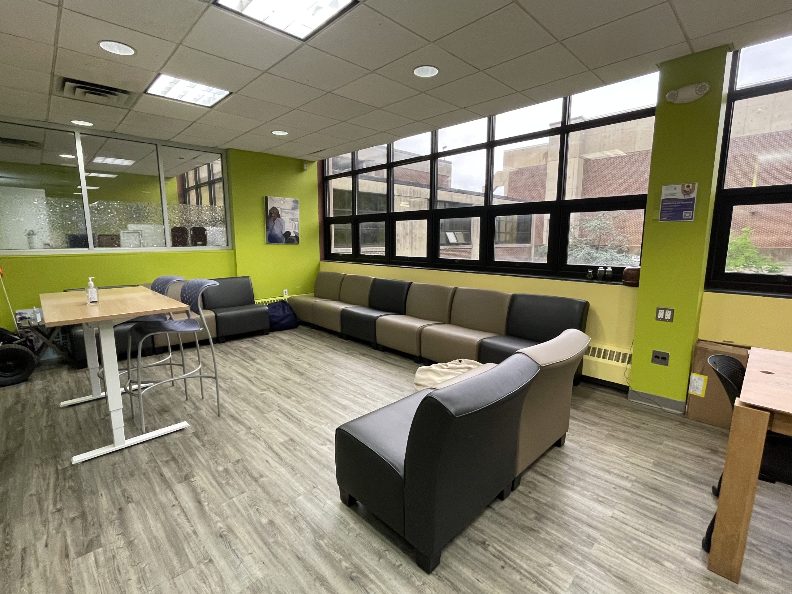 food-pantry-resource-center 3